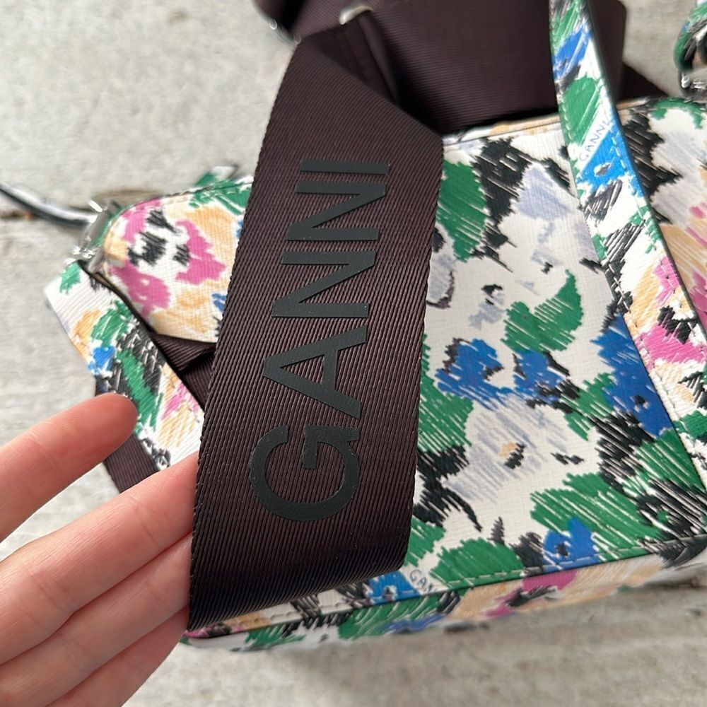 Ganni Multicolor Floral 2 Way Camera Bag - Picture 3 of 6